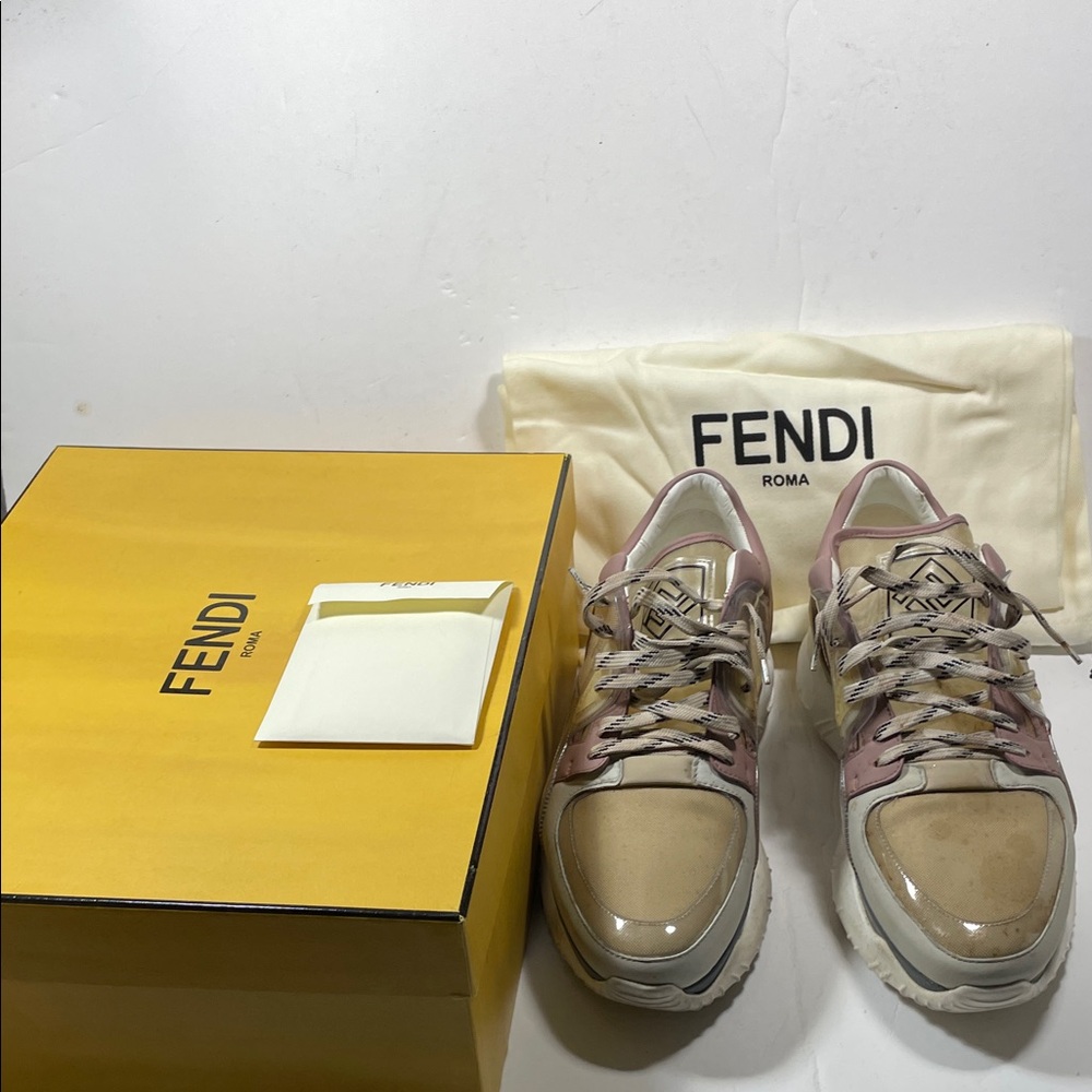 Fendi Roma Women's Fashion Sneakers Size 7.5 in Pink and Cream Style 7E1189
